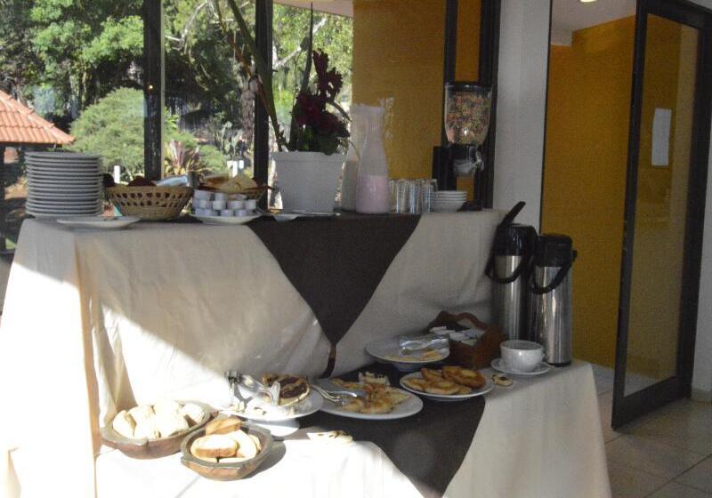 Pirayu Hotel & Resort