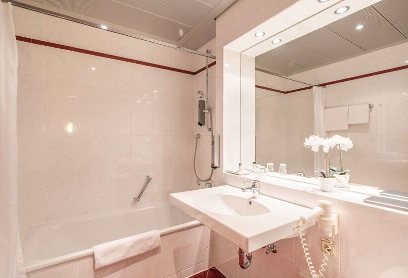 Plaza Premium Schwerin Sure Hotel Collection By Best Western