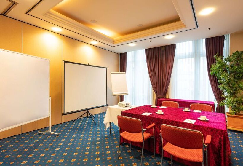 Plaza Premium Schwerin Sure Hotel Collection By Best Western
