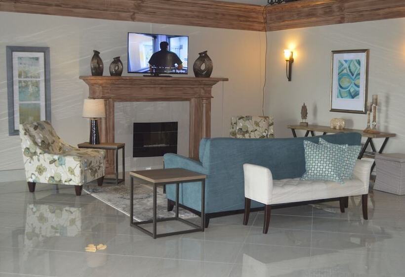 Отель Quality Inn