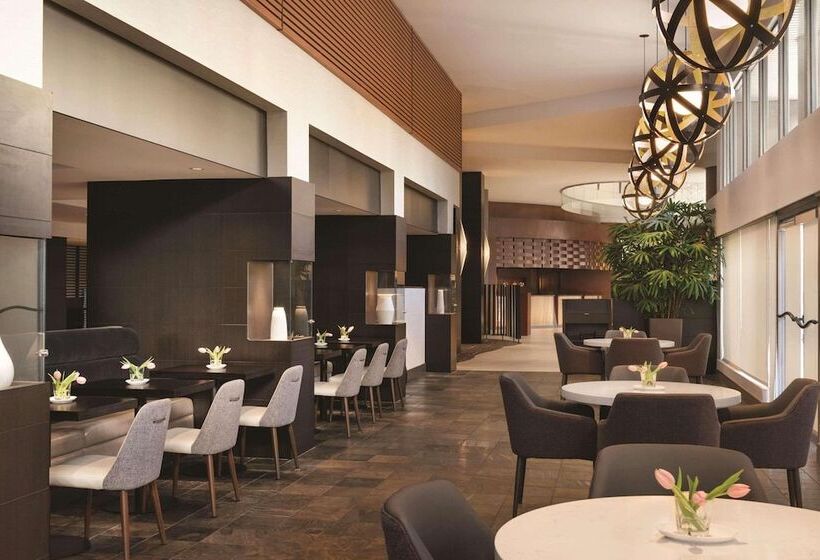 Radisson Hotel Vancouver Airport