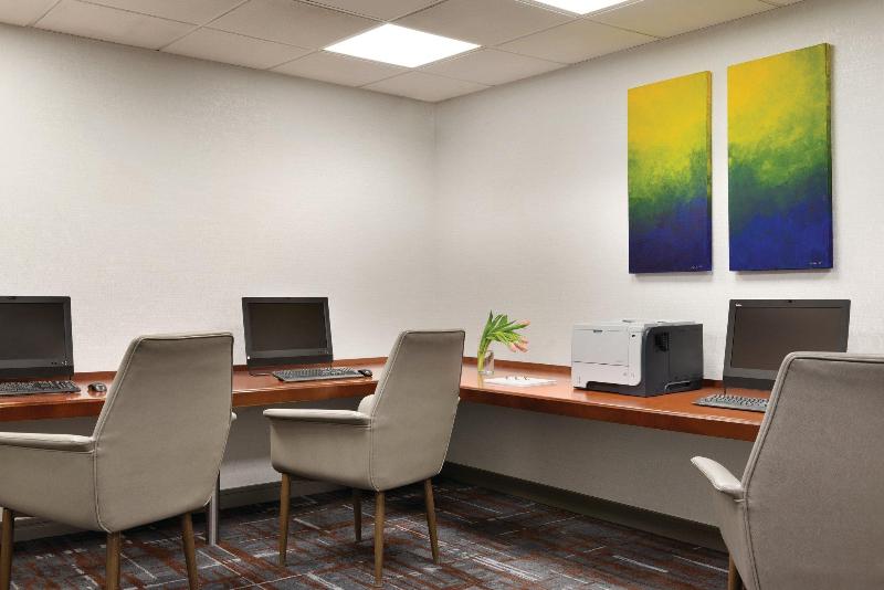 Radisson Hotel Vancouver Airport