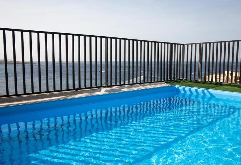 فندق Relax Inn