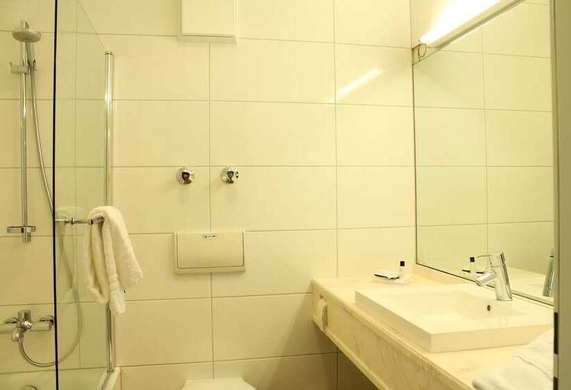 Relexa Hotel Airport Düsseldorf/ratingen