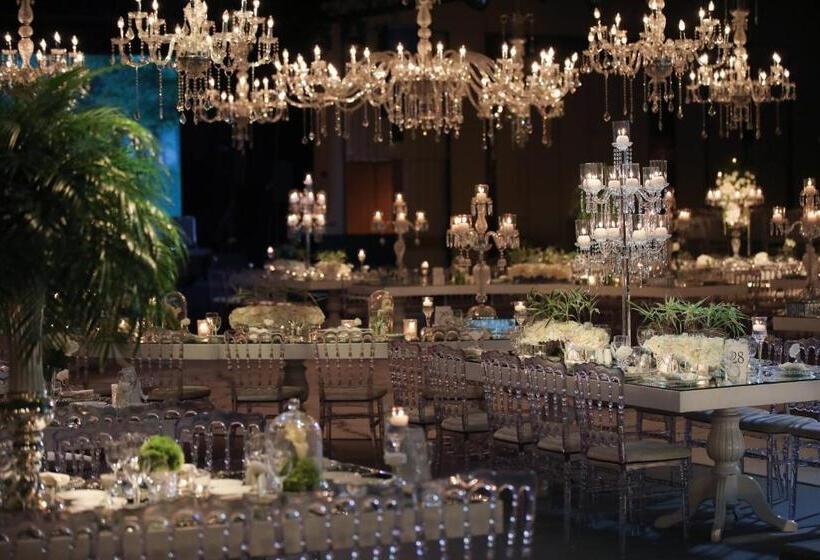 ホテル Renaissance Polat Istanbul