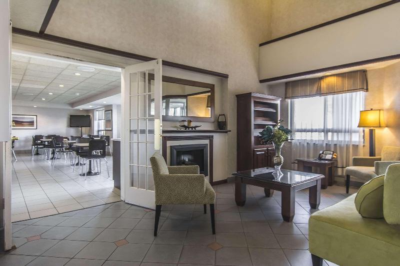 Отель Residence Inn By Marriott Laval