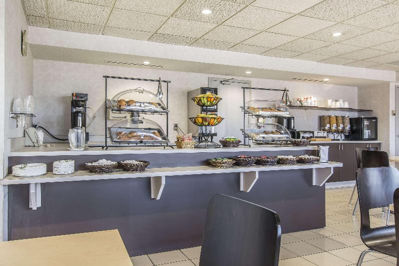 Отель Residence Inn By Marriott Laval