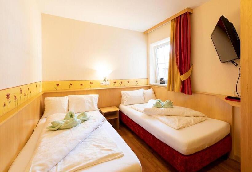 Otel Residenz Theresa