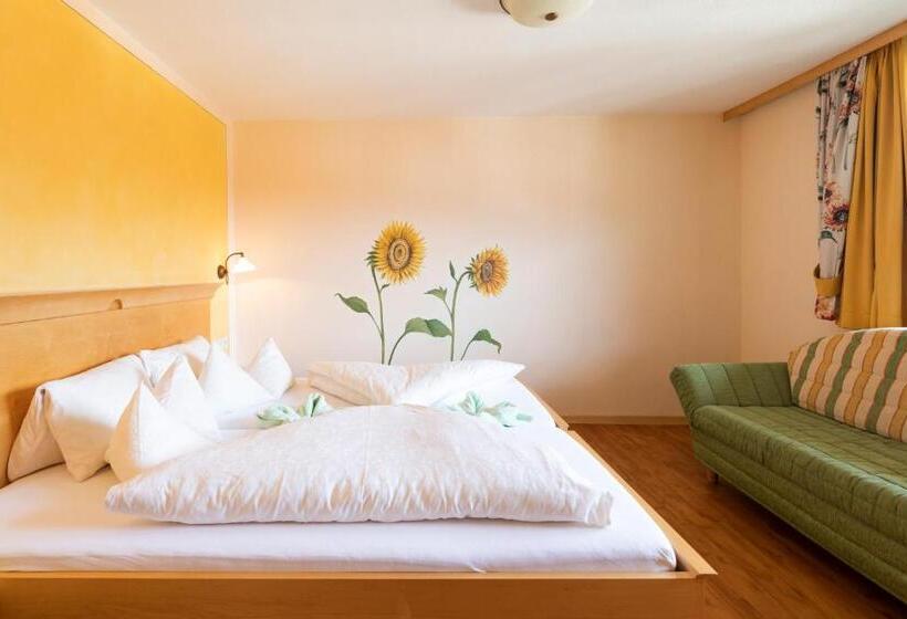 Otel Residenz Theresa