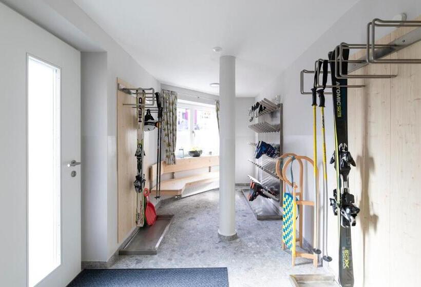 Otel Residenz Theresa