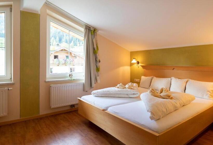 Otel Residenz Theresa