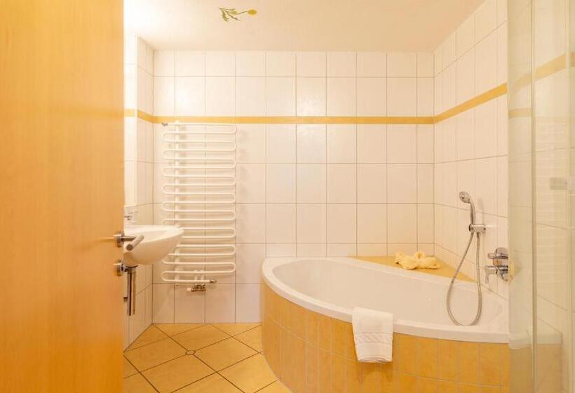 Otel Residenz Theresa