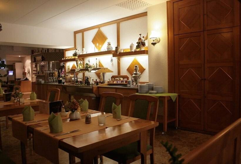 호텔 Sachsischer Hof