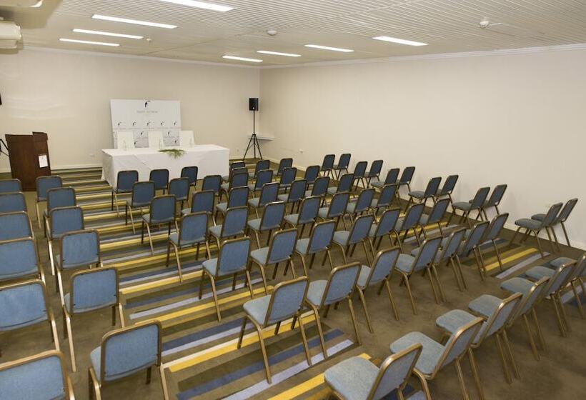 Отель Saint George