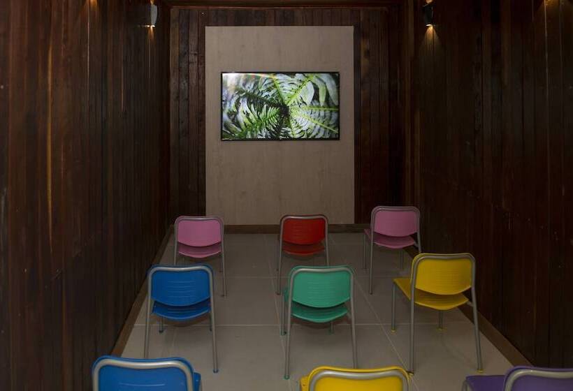 Отель Saint George