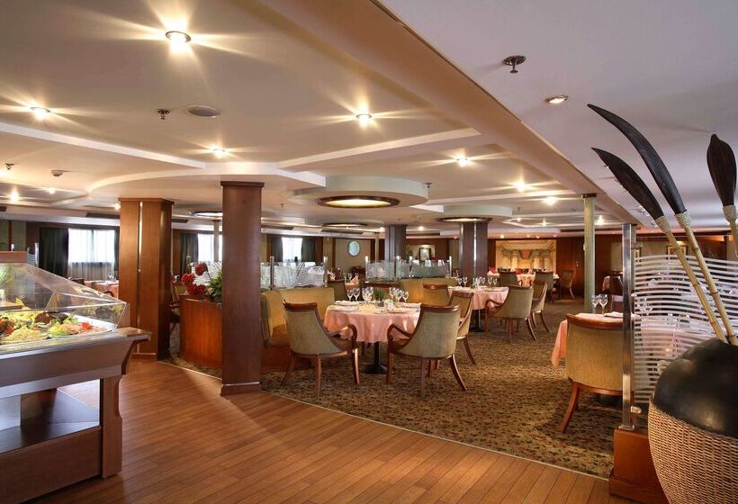 Sonesta Hotel Tower & Casino Cairo