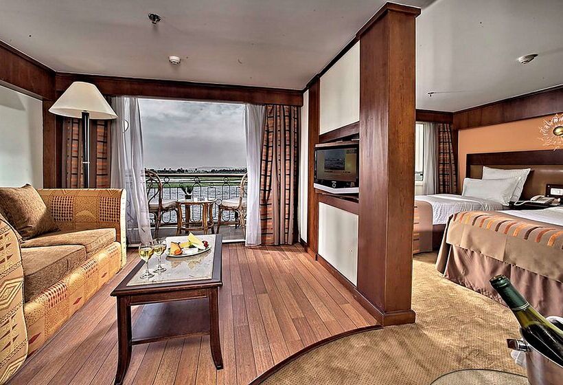 Sonesta Hotel Tower & Casino Cairo