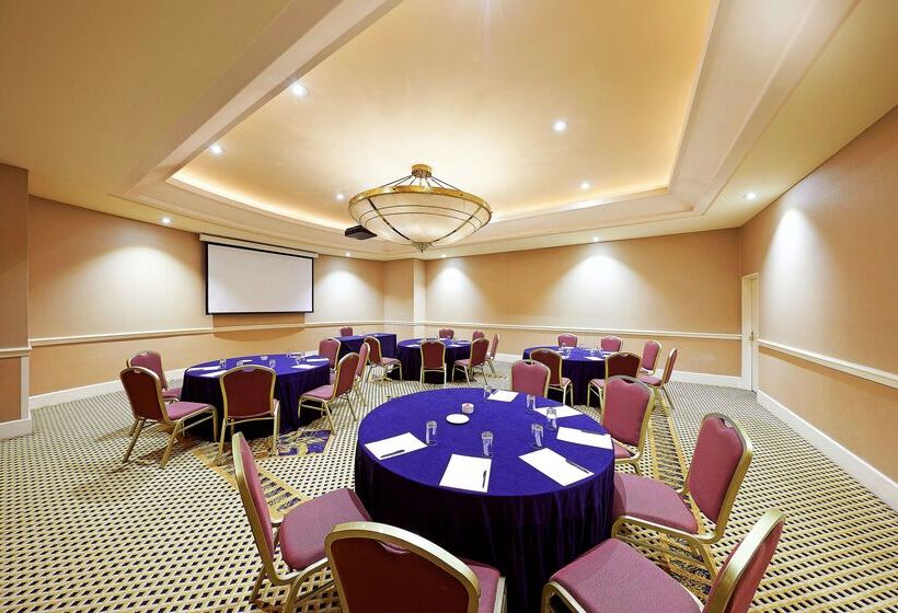 Stamford Plaza Sydney Airport Hotel & Conference Centre