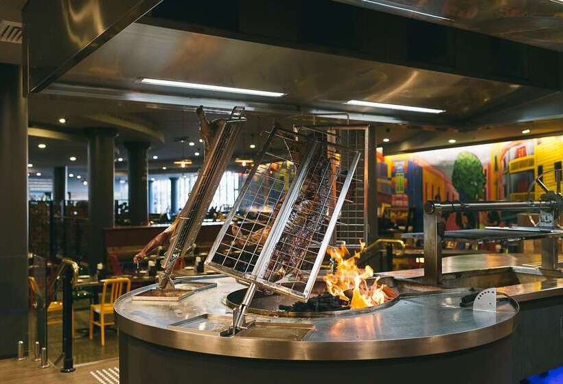 Stamford Plaza Sydney Airport Hotel & Conference Centre