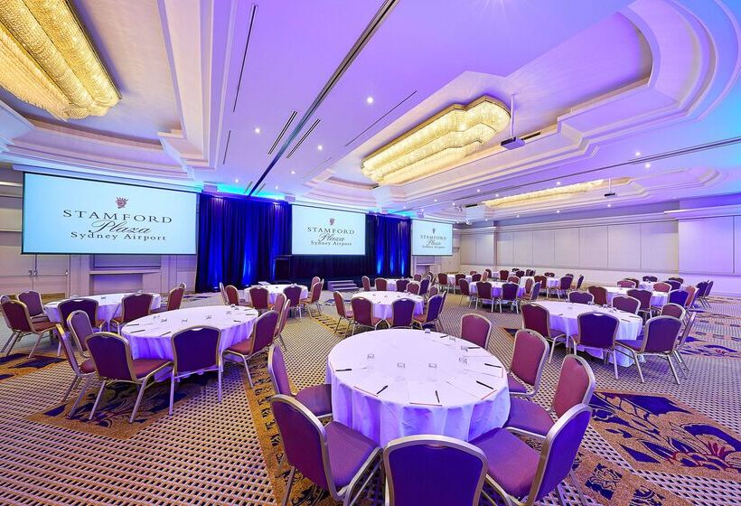 Stamford Plaza Sydney Airport Hotel & Conference Centre