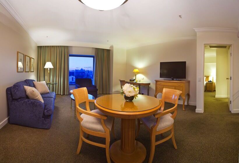 Stamford Plaza Sydney Airport Hotel & Conference Centre