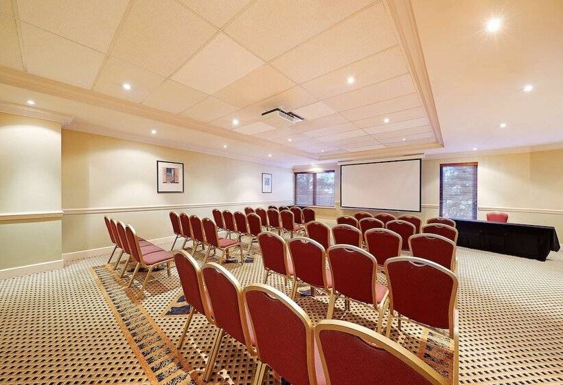 Stamford Plaza Sydney Airport Hotel & Conference Centre