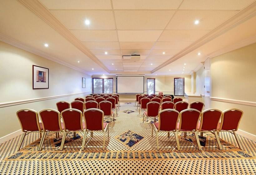 Stamford Plaza Sydney Airport Hotel & Conference Centre