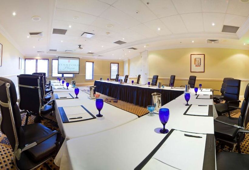 Stamford Plaza Sydney Airport Hotel & Conference Centre