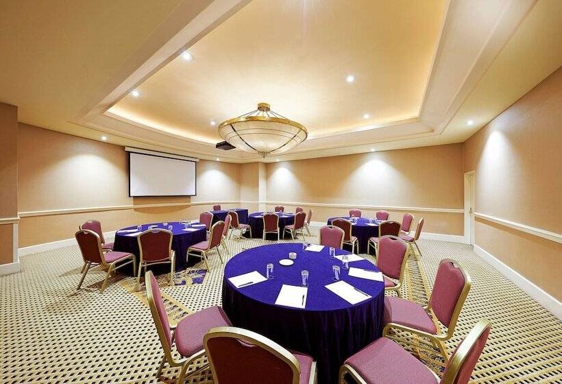 Stamford Plaza Sydney Airport Hotel & Conference Centre