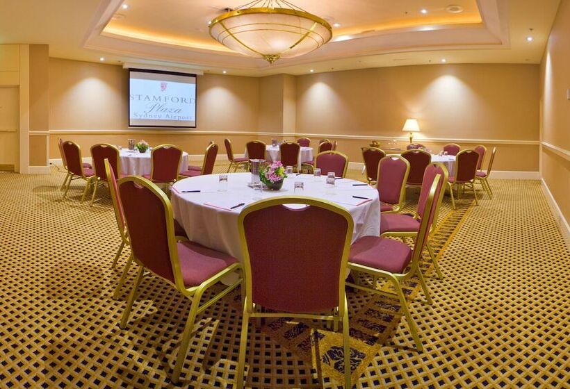 Stamford Plaza Sydney Airport Hotel & Conference Centre