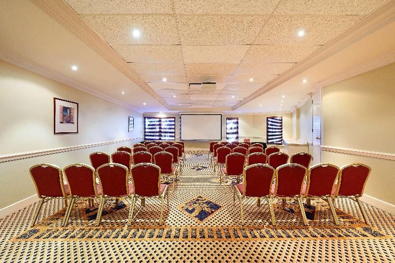 Stamford Plaza Sydney Airport Hotel & Conference Centre