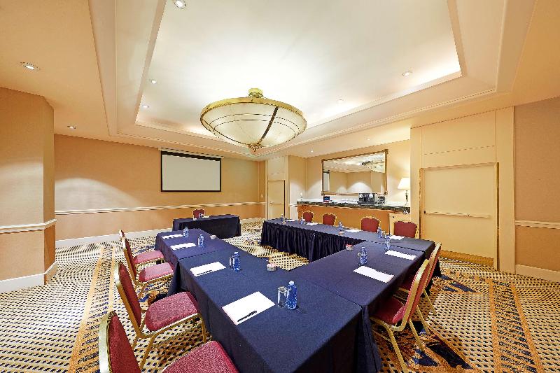 Stamford Plaza Sydney Airport Hotel & Conference Centre
