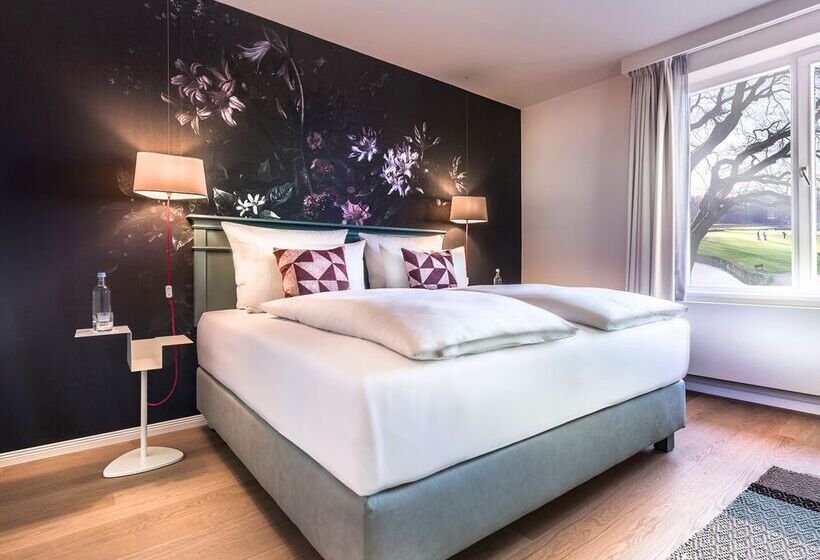 Steigenberger Hotel Treudelberg Hamburg