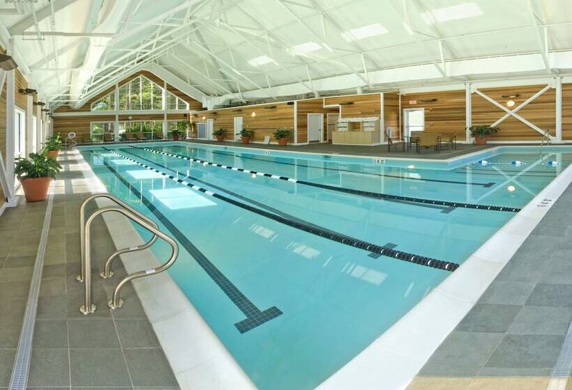 فندق The Essex Resort & Spa