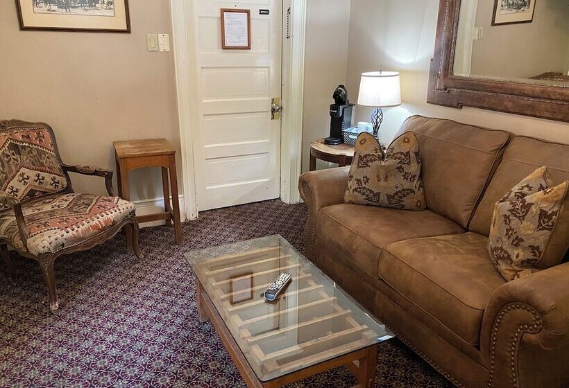 فندق The Historic Redstone Inn