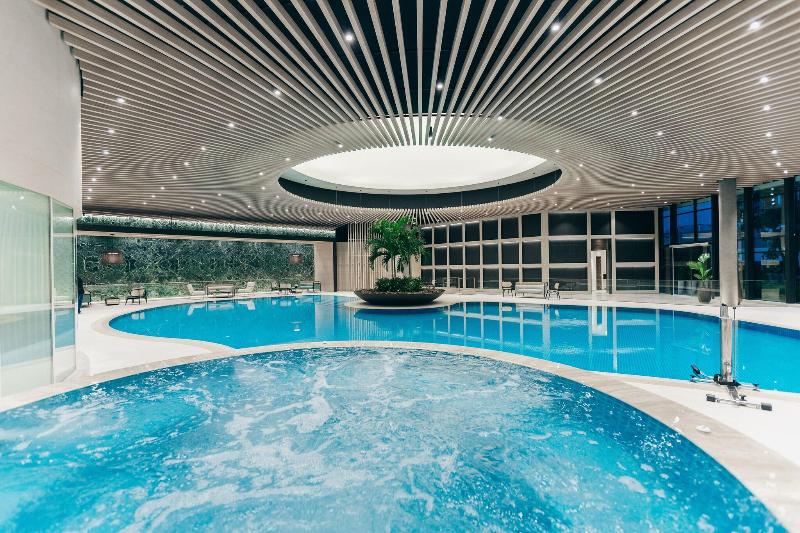 هتل The Ritzcarlton, Bahrain