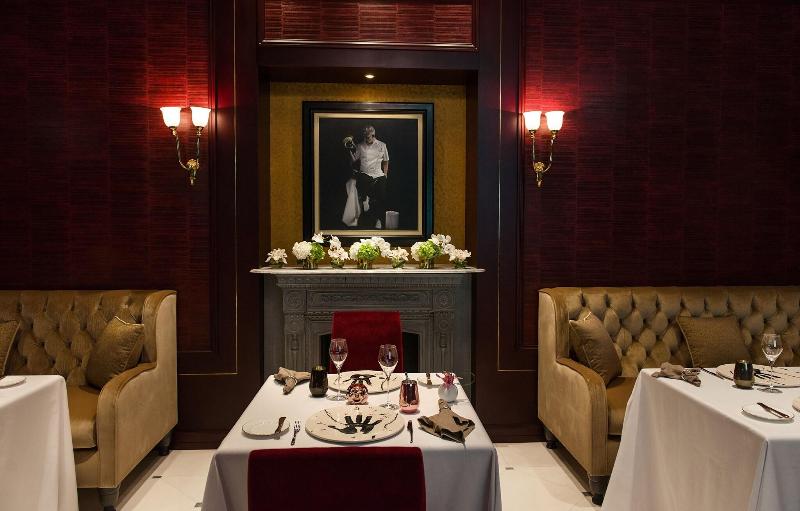 هتل The Ritzcarlton, Bahrain