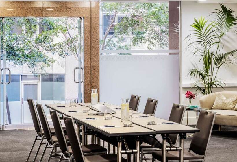 هتل The Sebel Quay West Suites Sydney