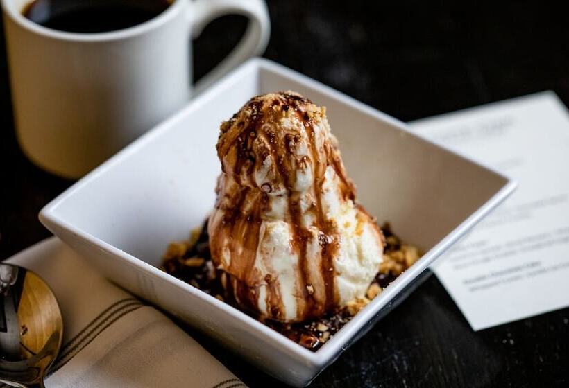 Отель The Westin Oaks Houston At The Galleria