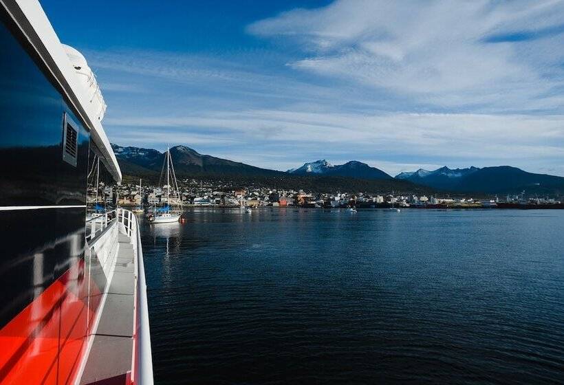 ホテル Tolkeyen Ushuaia