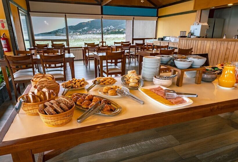 ホテル Tolkeyen Ushuaia