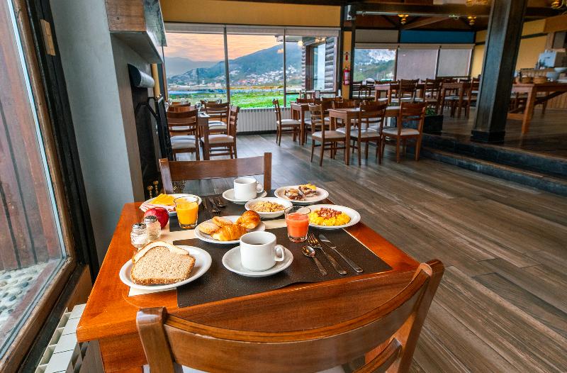 ホテル Tolkeyen Ushuaia