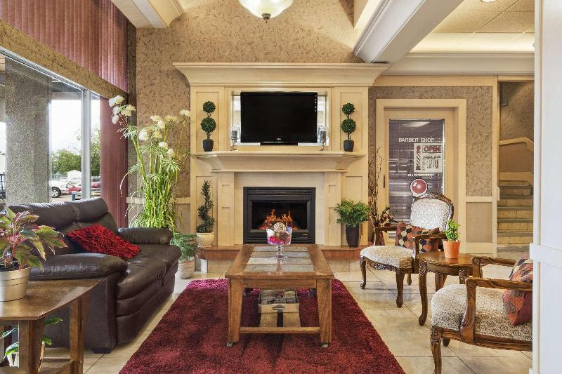 فندق Travelodge By Wyndham Edmonton East