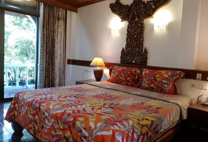 Отель Tropica Bungalow Beach