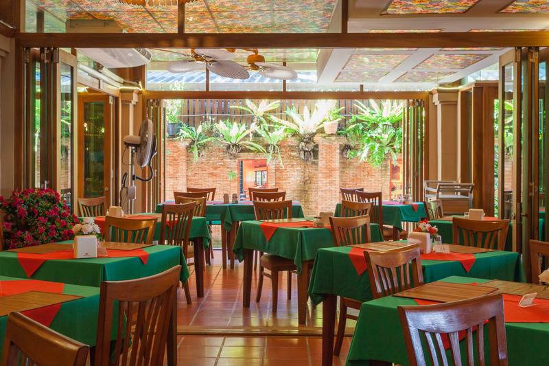 Отель Tropica Bungalow Beach