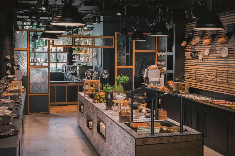 Отель Vienna House Easy By Wyndham Leipzig