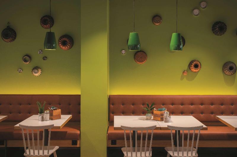 Отель Vienna House Easy By Wyndham Leipzig