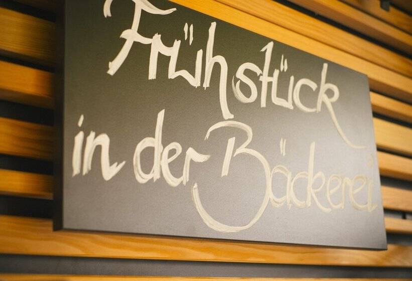 בית מלון כפרי Vienna House Easy By Wyndham Neckarsulm