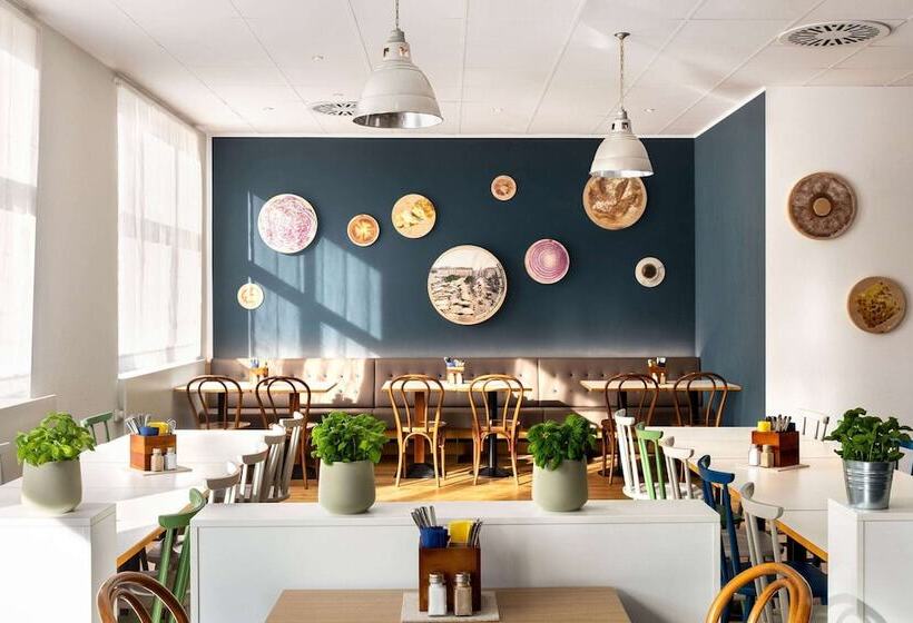 בית מלון כפרי Vienna House Easy By Wyndham Neckarsulm