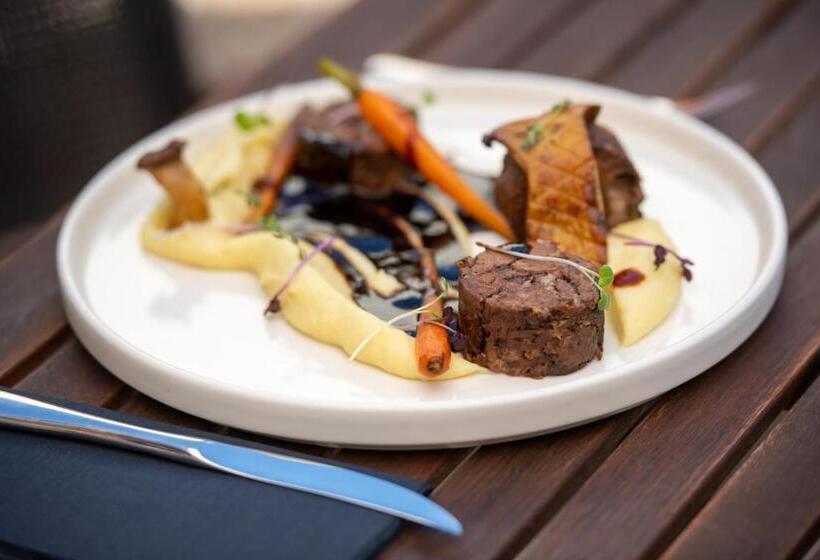 ホテル Zum Steinhof